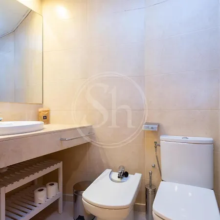 Cosy Apartment Near Sagrada Familia Barcelona Exterior photo